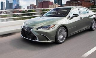 Award Winning Lexus ES300h