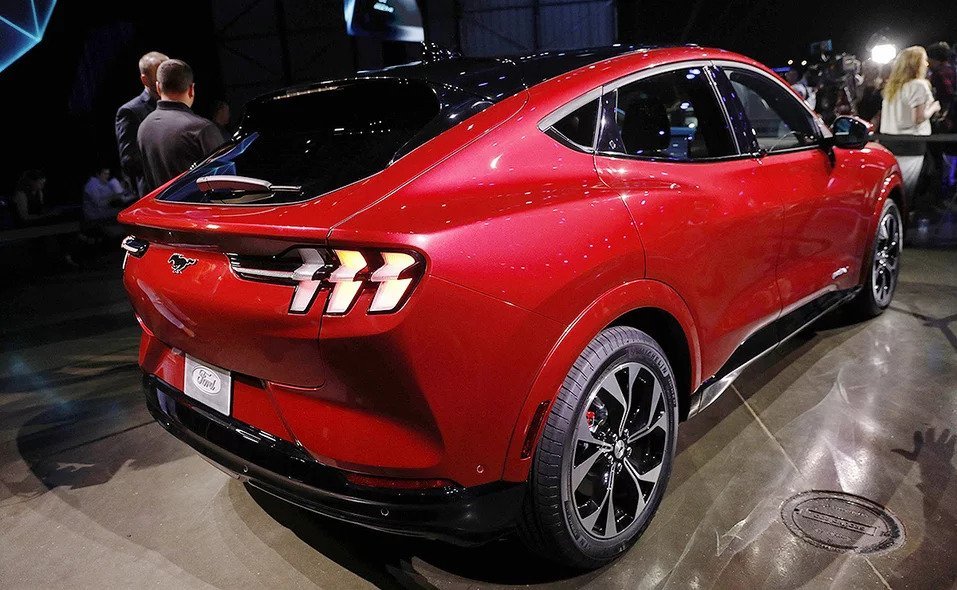 2021 FORD MUSTANG MACH-E