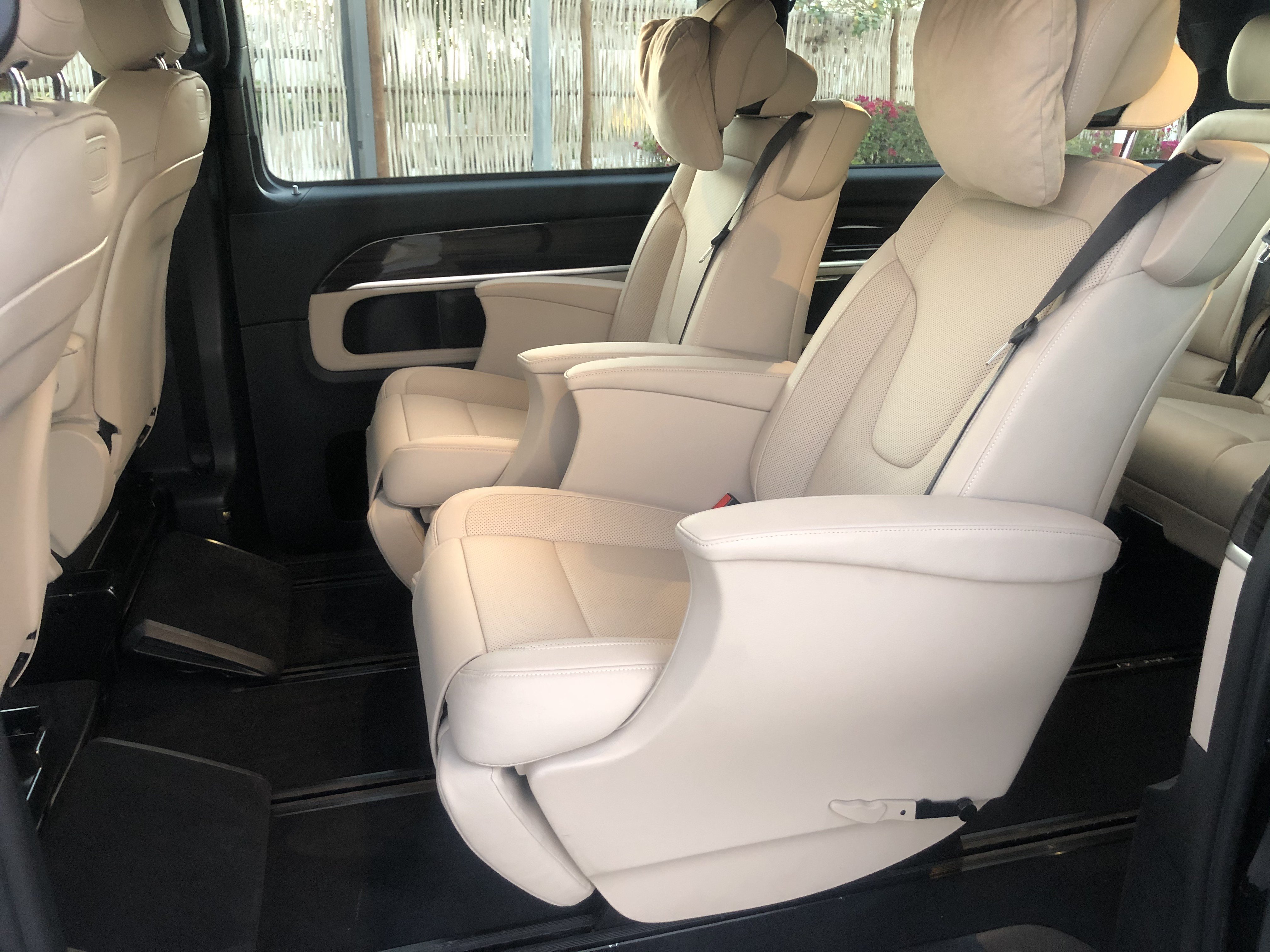 Mercedes Benz Avantgarde Interior Body