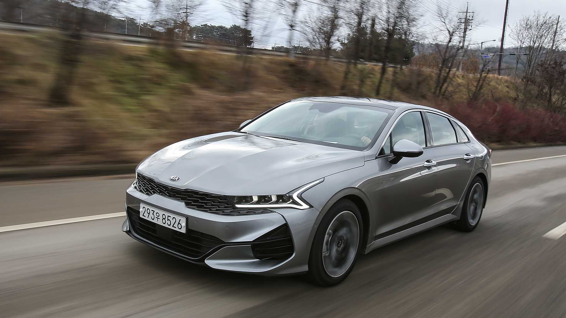 Kia K5 recently renamed Optima has been relaunched with a stunning design, beautiful interiors, latest technology, and all-new powertrain option.