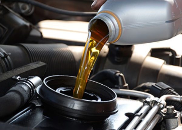 How to check engine oil
