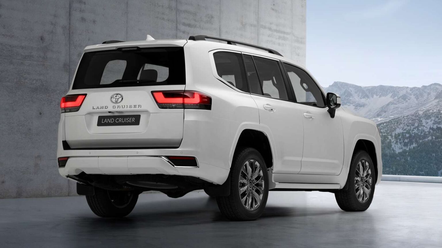 2022 Toyota Land Cruiser LC300 Lighter, More Powerful and Modern