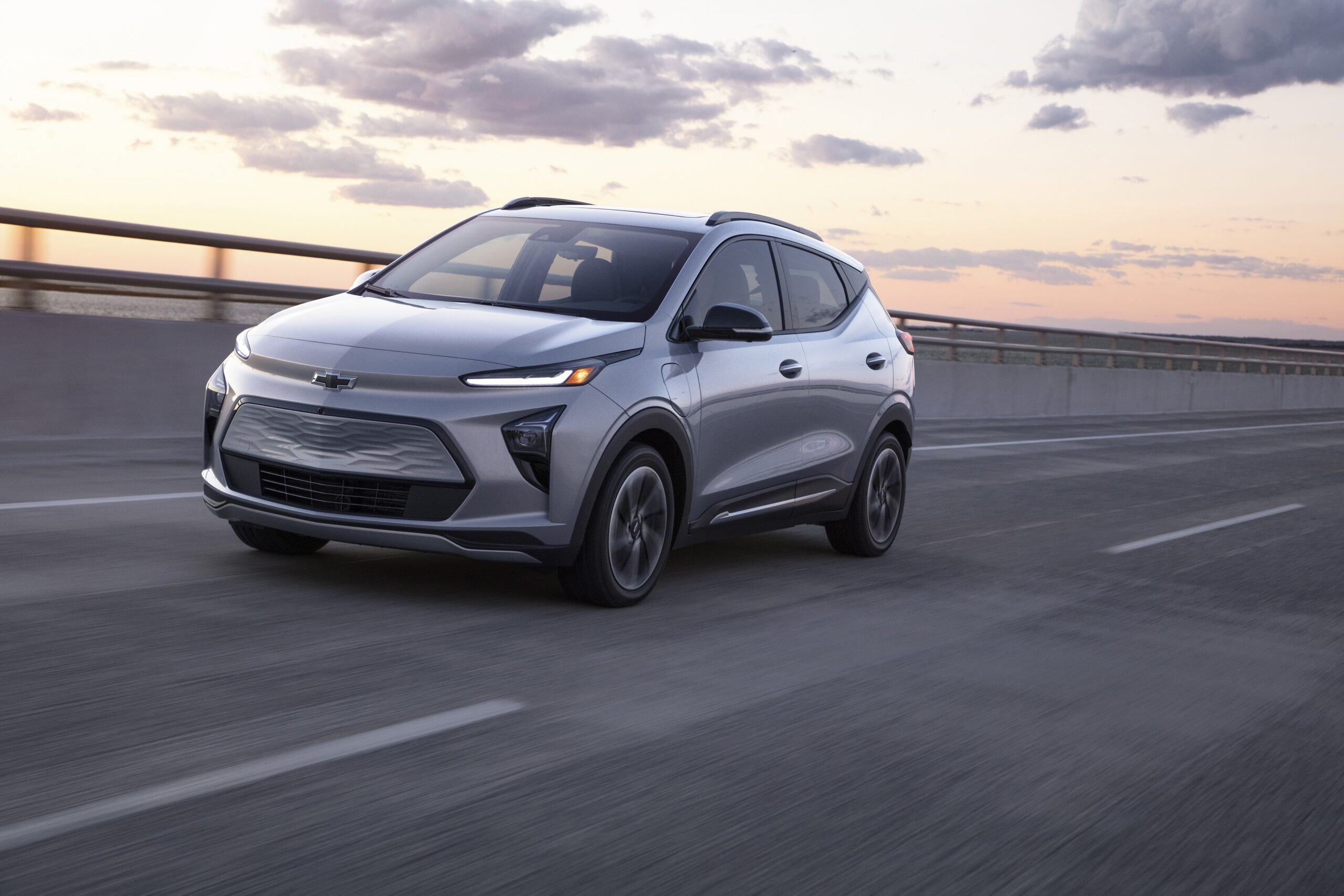 The 2022 Chevrolet Bolt EUV makes first public appearance in UAE