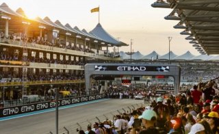 FORMULA 1 Grand Prix 2021 full capacity crowd at Yas