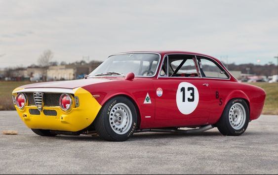 1965 Alfa Romeo Giulia Sprint GTA 