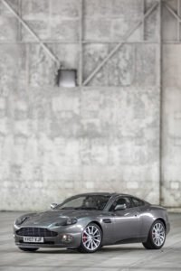 V12 Vanquish Aston Martin