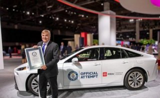 Toyota Mirai sets Guiness World Record
