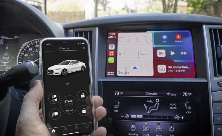 2022 Infiniti Q60 debuts with Apple CarPlay