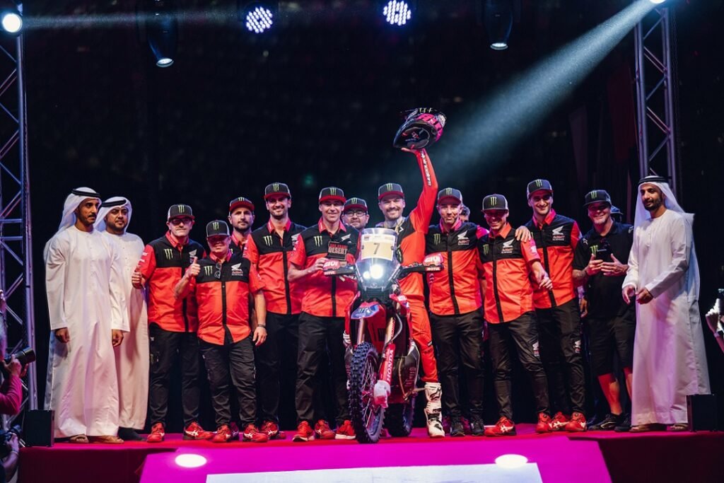 Monster Energy Honda Team double in Abu Dhabi extending their world championship lead