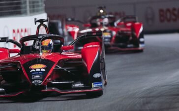Nissan acquire e.dams race team to compete in Formula E racing