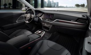 Niro Plus launched by Kia