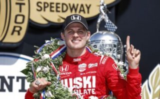 Honda wins the Indy once again