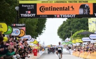 Tour de France and Continental extend their partnership until; 2027