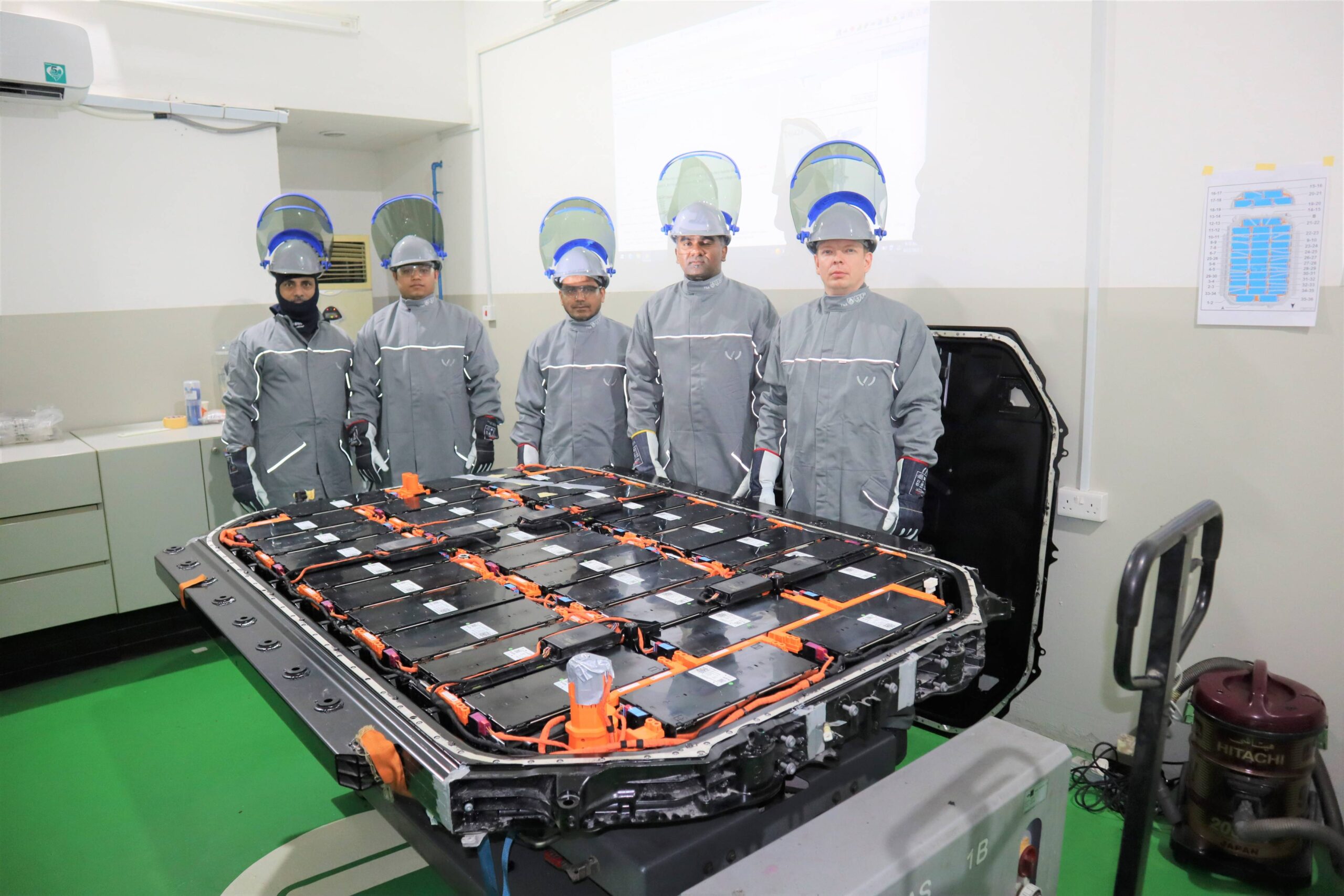 Electrifying Qatar: Audi Middle East completes first training of High Voltage Experts in the region.