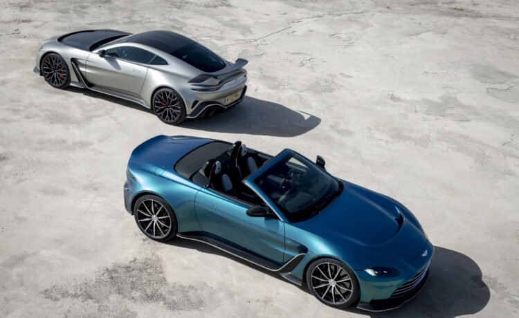 New Aston Martin V12 Vantage Roadster