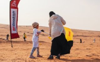 BFGoodrich® reaffirms KSA sustainability efforts in desert clean-up drive
