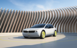 Ultimate companion – through real and virtual worlds: BMW presents BMW i Vision Dee in Las Vegas