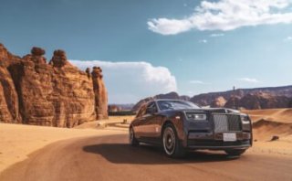 ROLLS-ROYCE PHANTOM SERIES II EXPLORES THE MAGIC OF AlUla