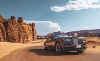 ROLLS-ROYCE PHANTOM SERIES II EXPLORES THE MAGIC OF AlUla