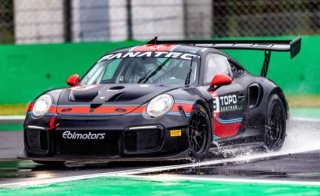 New evo-kit for the Porsche 911 GT2 RS Clubsport: Performance boost for Porsche’s GT2 racing ca