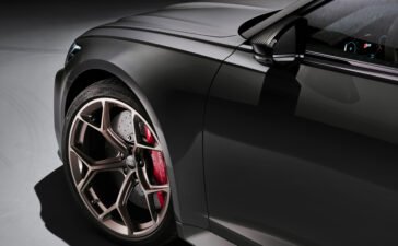 Audi Relies on SportContact 7 Tyres for its RS 6 Avant Performance