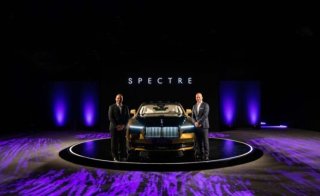 ROLLS-ROYCE SPECTRE UNVEILED IN ABU DHABI