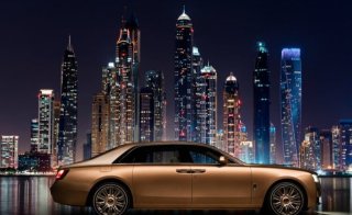 ROLLS-ROYCE GHOST EXTENDED: A WORK OF ART FROM THE PRIVATE OFFICE DUBAI