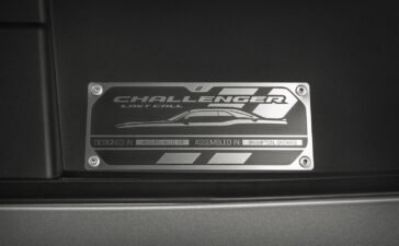 DODGE ANNOUNCES “LAST CALL” V8 MODELS FOR CHALLENGER AND CHARGER