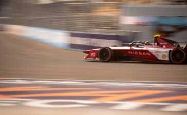 Nissan Formula E Team takes double top-five finish in Jakarta