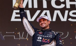 POLE POSITION, FASTEST LAP AND FIRST PLACE FINISH FOR MITCH EVANS AND JAGUAR TCS RACING