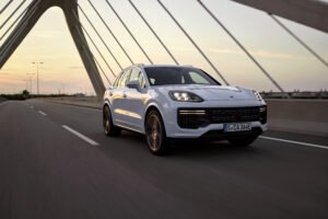 Porsche presents the most powerful Cayenne of all time
