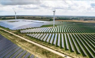 JLR CREATES NEW RENEWABLE ENERGY STORAGE SYSTEM FROM USED CAR BATTERIES