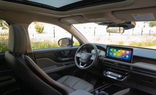 The New Lincoln Corsair : Safety, Convenience and Comfort