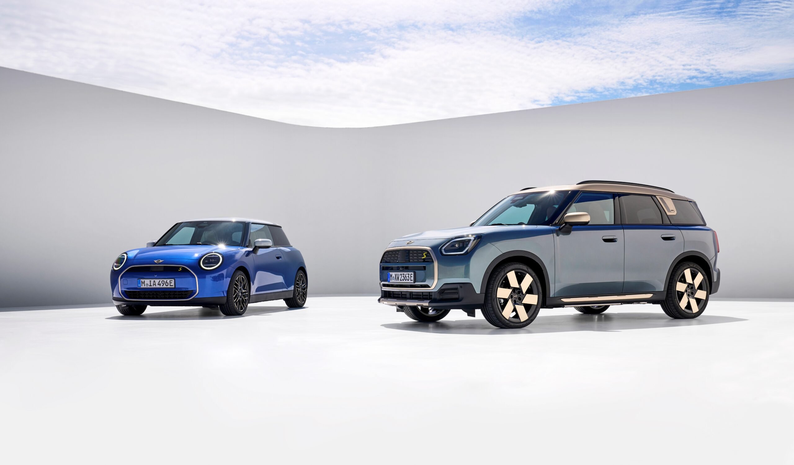The new MINI family is innovative, digital and distinctive.