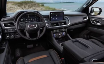 Three ways, infotainment features transform the drive to a journey on the road, by GMC