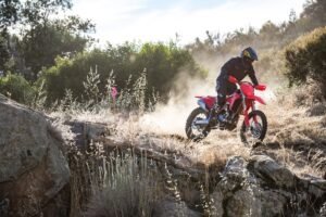 Honda Motorcycle ignites at Dubai Endurocross Championship