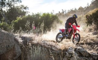 Honda Motorcycle ignites at Dubai Endurocross Championship