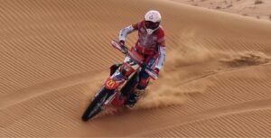 Pedro Bianchi Prata Secures Victory at the Dubai International Baja, Sponsored by Honda Motorcycle