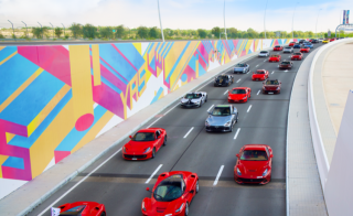 FERRARI CELEBRATES THE OPENING OF CASA FERRARI ABU DHABI WITH RECORD-BREAKING 200+ CAR PARADE