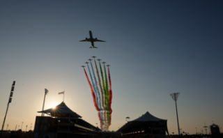 #ABUDHABIGP TITLE SPONSOR, ETIHAD AIRWAYS, CELEBRATES 20TH ANNIVERSARY WITH ICONIC FLY-PAST AT YAS MARINA CIRCUIT