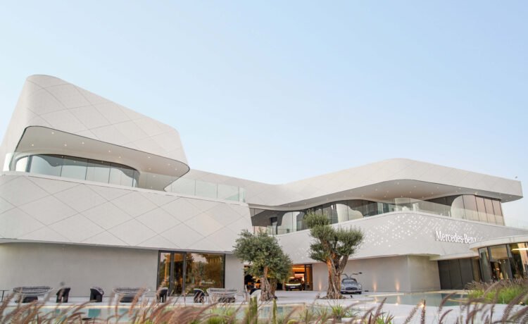 : Gargash Group Unveils State-of-the-Art Mercedes-Benz Brand Center in Dubai