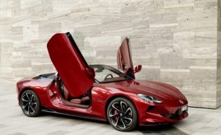 MG Cyberster Electrifies the UAE as Brand Celebrates 100 Years of Automotive Excellence