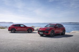 Precise and dynamic with a V8 engine: the new Cayenne GTS models