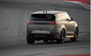 RANGE ROVER SPORT SV BRAKING PERFORMANCE SETS NEW STANDARDS