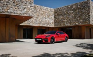Panamera Turbo S E-Hybrid and Panamera GTS: