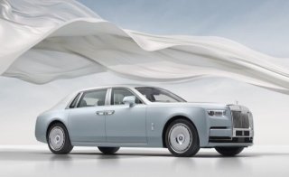 ROLLS-ROYCE PRESENTS PHANTOM SCINTILLA PRIVATE COLLECTION: A TRIBUTE TO THE SPIRIT OF ECSTASY