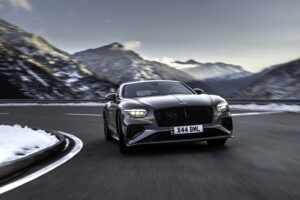 Efficient, Engaging And Extraordinary - The New Continental Gt Demonstrates Efuels