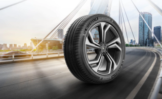 Michelin Pilot Sport 4