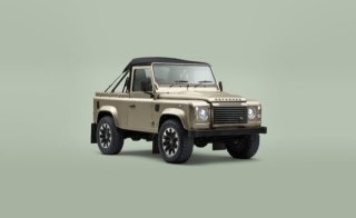 Land Rover Classic Defender V8 Soft Top