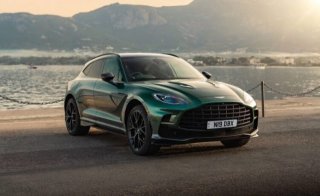Aston Martin DBX707